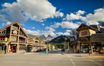 What To Expect In Downtown Canmore During Covid 19 22